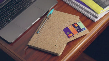 Carnet de notes en liège avec porte-carte et porte-stylo L-1011 