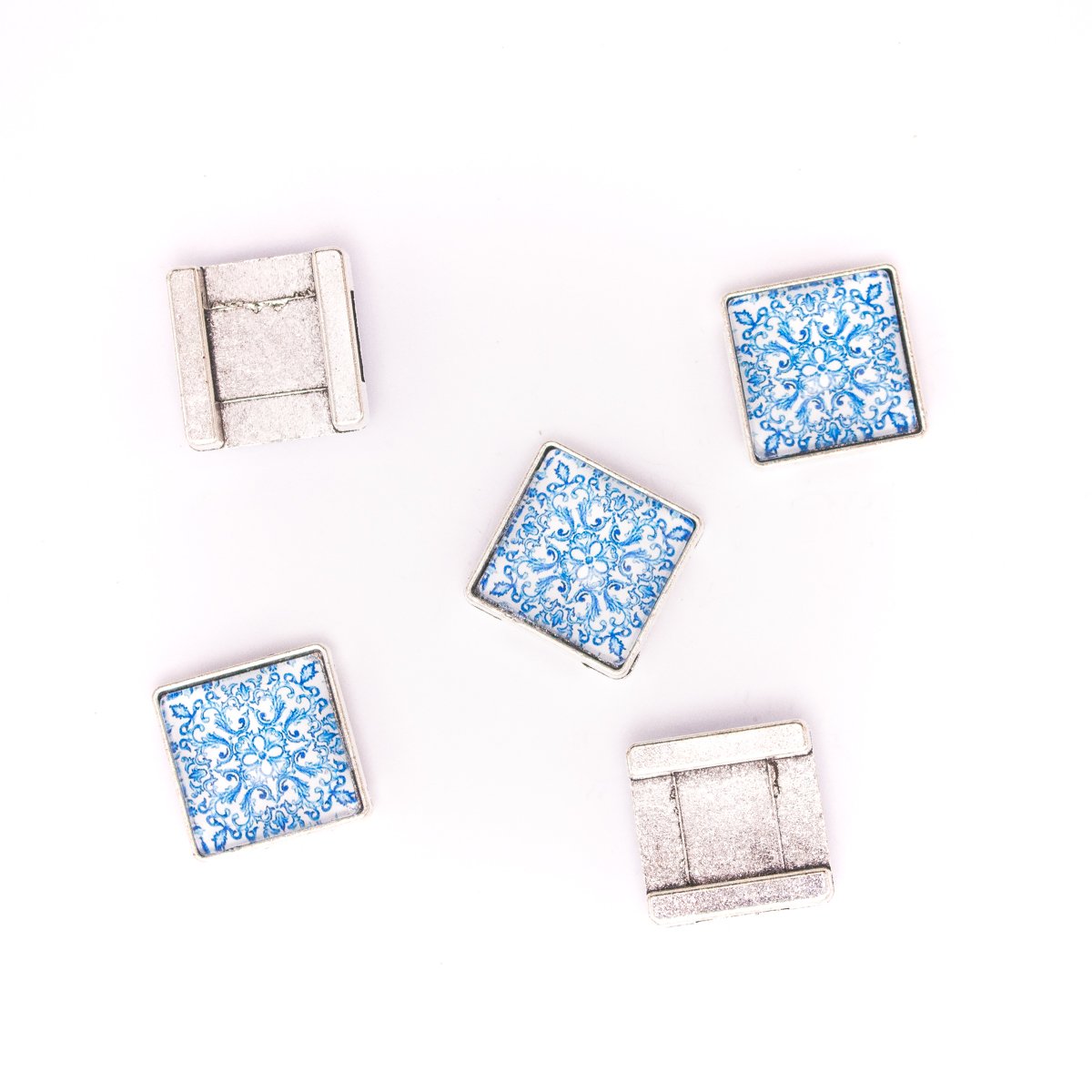 10 unités pour curseur de cordon plat de 10 mm avec carreaux portugais carrés pour la recherche de bracelets (22 mm x 22 mm) D-1-10-227