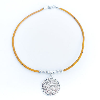 pendentif fleur ronde avec collier en liège N-005