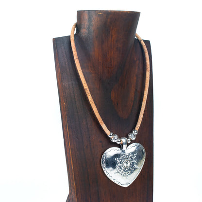 5MM round natural cork with heart handmade women's cork necklace N-137-5
