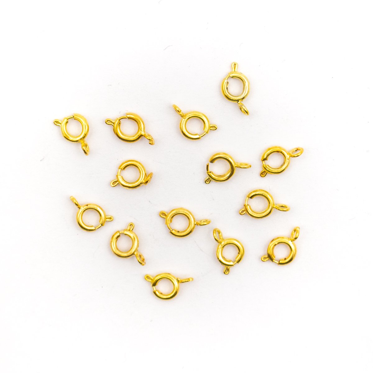 50 petits hameçons en plusieurs couleurs pour la fabrication de bracelets ou de colliers. Fermoir à bijoux pour la fabrication de bijoux D-6-227